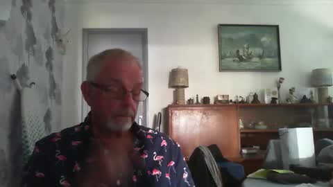 Champers online show from May 26, 3:41 pm
