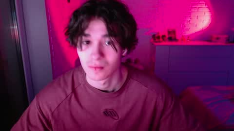 charleshanson69 online show from April 21, 6:47 pm