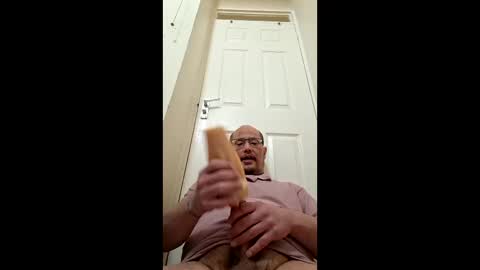 chizpoisone online show from April 15, 1:27 am