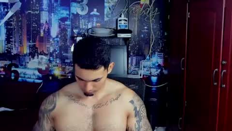 Chriss Stewart online show from July 18, 2:18 am