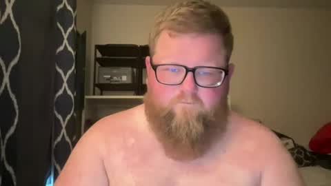 chubbsguy92 online show from May 31, 10:54 pm