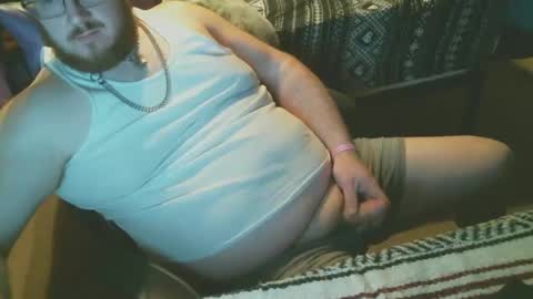 chubbysubguy131 online show from December 21, 1:36 am