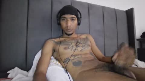 comoseria1927realg4life online show from May 24, 1:39 pm