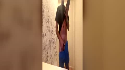 Showerking11 online show from June 16, 7:38 pm
