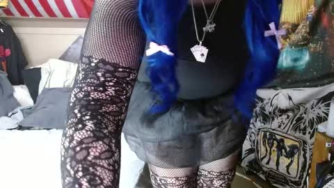 cosmicjones88 online show from April 17, 10:07 am