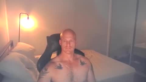 ct250787 online show from April 18, 10:38 am