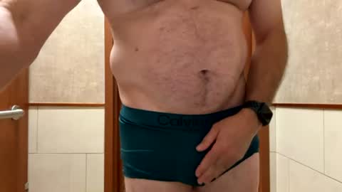 Cubantooo online show from June 23, 3:59 pm