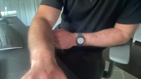 cuckgriff23 online show from June 15, 10:02 pm