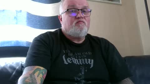 curtus14 online show from March 21, 9:03 am