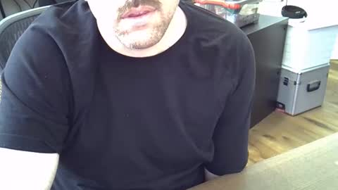 cyrsug online show from April 22, 9:14 am