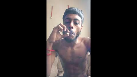 daddychill605811 online show from May 21, 9:04 am