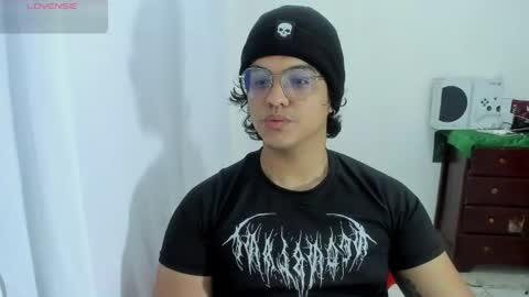 Diane or Dante D online show from July 1, 10:43 pm