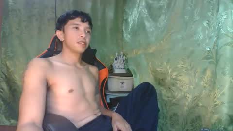 Baby Boy 4U online show from May 31, 6:31 pm