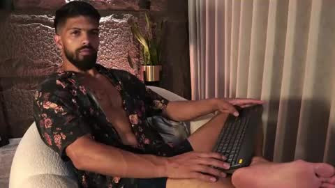 Dann saenz online show from April 21, 2:56 pm