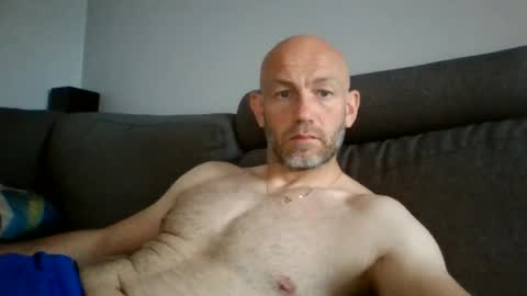 danny81boy online show from June 21, 6:13 pm