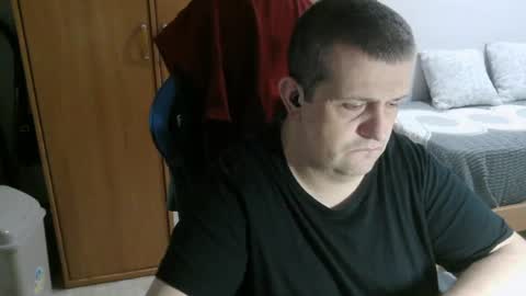 danysanchez1981 online show from August 4, 9:19 pm