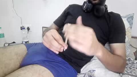 just a guy online show from August 4, 4:55 pm