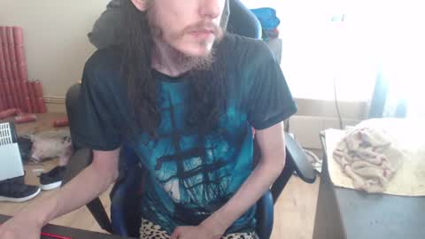 dave online show from June 25, 11:37 am