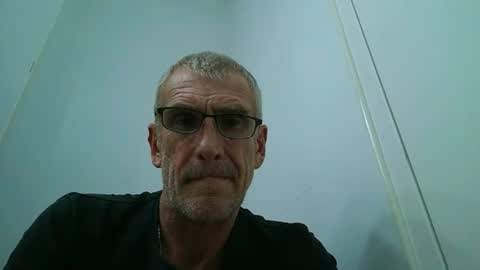 deanofflove2210 online show from June 25, 6:12 pm