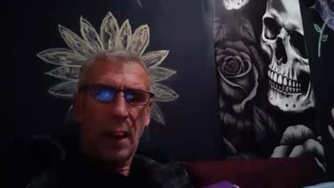 deanofflove2210 online show from July 26, 5:26 am