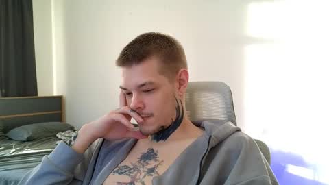 Denis online show from June 5, 4:46 pm