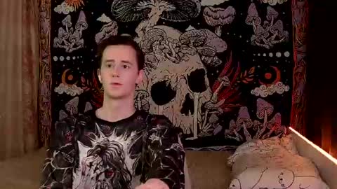deshman1 online show from August 4, 10:58 pm