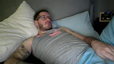 deviantdream online show from June 15, 8:17 am