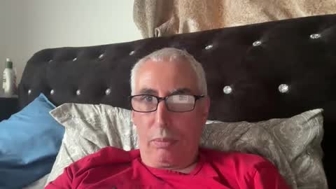 dfraserc online show from May 30, 7:14 pm