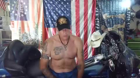 Yeti online show from May 20, 7:53 pm