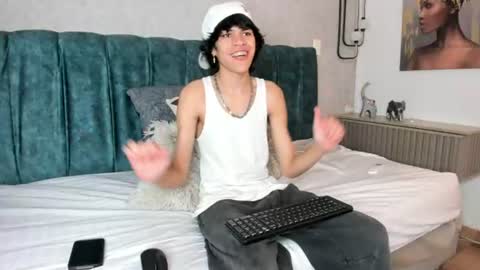 diamond_twink online show from June 23, 1:59 pm