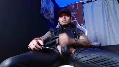DICAPRIO online show from June 17, 8:38 am