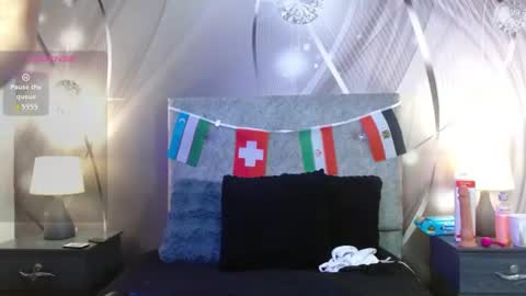 dilan_femboy_ online show from July 1, 1:45 pm