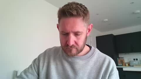 Exhibitionist Ben online show from May 14, 11:30 am