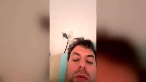 dizzla434449 online show from July 6, 5:59 am