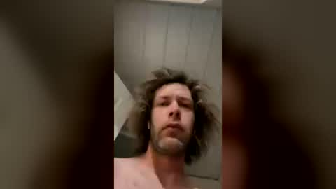 dmaxboi18 online show from August 4, 6:41 am