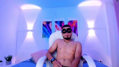 Dominik online show from August 1, 1:32 pm