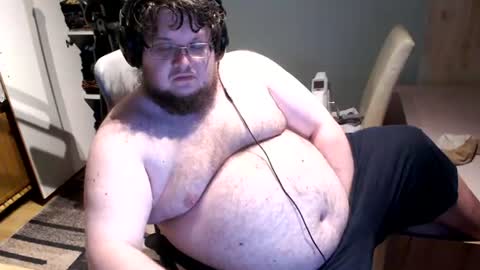 dovahkaat online show from August 4, 8:24 pm