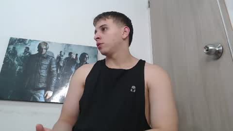draco_boy2000 online show from July 11, 11:18 pm