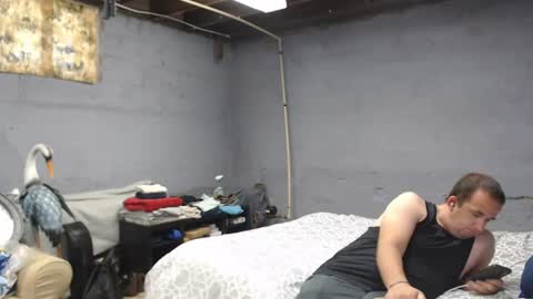 Andrew online show from July 9, 6:44 pm