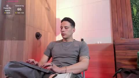 Dustin Sonne online show from May 12, 3:48 am