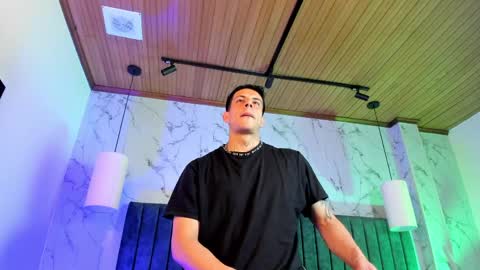 Dustin Sonne online show from May 4, 4:14 am