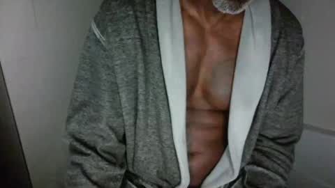 Dad online show from May 20, 11:06 am