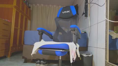 Elcimar online show from March 7, 6:49 pm