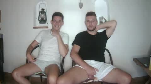 Englishladxxx online show from June 3, 8:36 pm