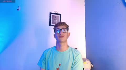 I am Erik online show from May 21, 9:41 pm