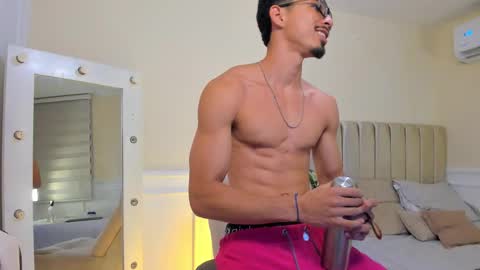 eros_becker_ online show from March 23, 11:32 pm