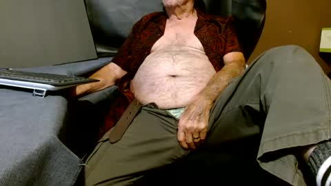 What Do You Like online show from December 12, 12:48 am