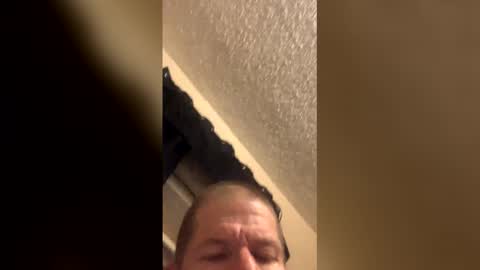 fall_down_daddy_com online show from May 31, 5:08 am