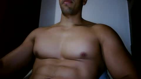 fitchestabs_69 online show from July 25, 7:21 pm