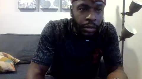 freakyhungbi online show from January 7, 9:14 pm